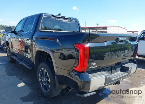 2025 Toyota Tundra Limited 4Wd z USA, uszkodzony, nr VIN 5TFJA5DB1SX254479